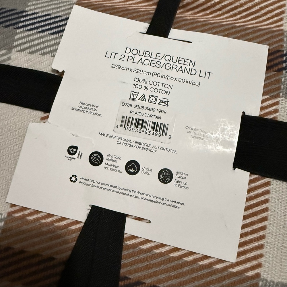 Hudson's Bay 100% Cotton Queen/Double Blanket - Orange, Navy and Cream Tartan - Picture 3 of 6